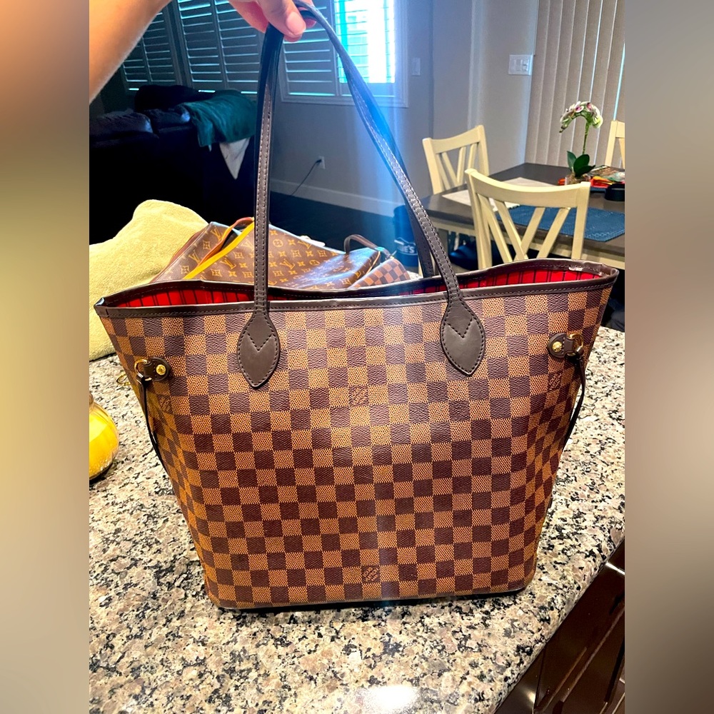 Louis Vuitton Neverfull MM